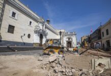 PADRES FRANCISCANOS EXPRESAN SU PREOCUPACIÓN POR OBRAS QUE ATENTAN CONTRA LA PLAZUELA DE SAN FRANCISCO DE LIMA