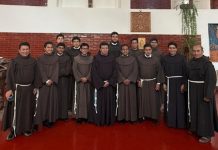 Diez ingresantes a la etapa de Noviciado en la Provincia Franciscana de los XII Apóstoles del Perú