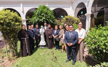 Biblioteca Nacional del Perú y Provincia de los XII Apóstoles firmaron convenio para proteger libros y documentos franciscanos